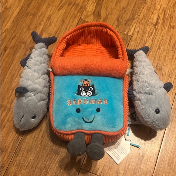 Jellycat Amuseables Sardine Tin - Picture 3 of 3